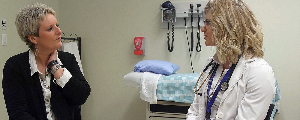 patient and doctor talk